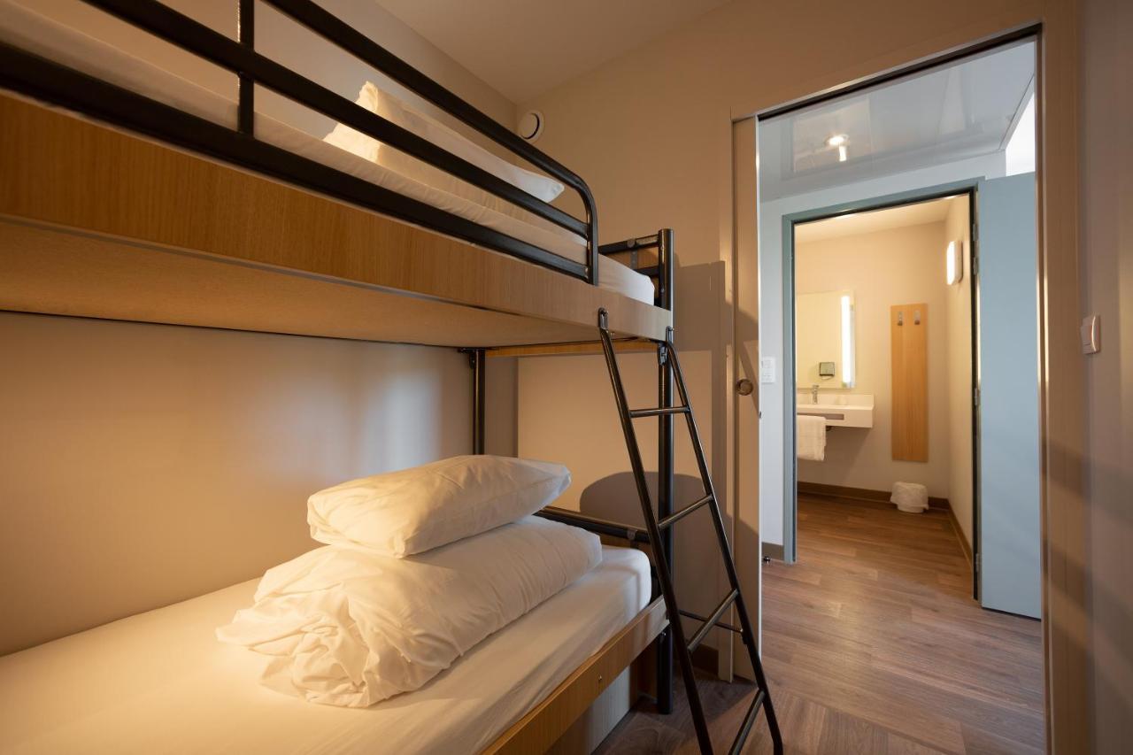 B&B Hotel Les Herbiers Buitenkant foto